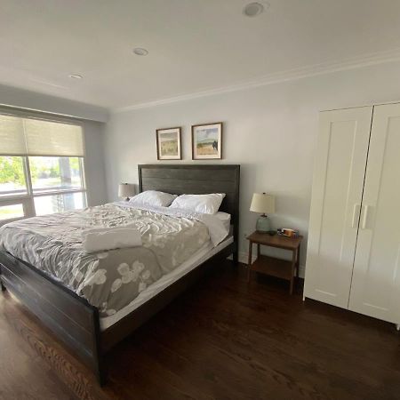 Yonge And Finch Subway !L Spacious & Bright Private Bedroom With Shared Amenties Toronto Exterior photo